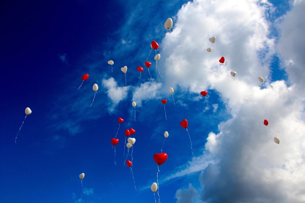 balloons-heart-sky-nature-clouds-love-romance-romantic-wedding-day-flying-blue-sky-heart-sky-sky-love-love-love-love-love-1046658 balloons, heart, sky, nature, clouds, love, romance, romantic, wedding day, flying, blue sky, heart, sky, sky, love, love, love, love, love-1046658.jpg
